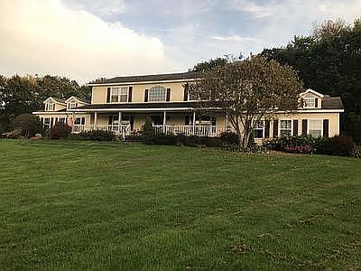 1st image of 374 Perry Rd