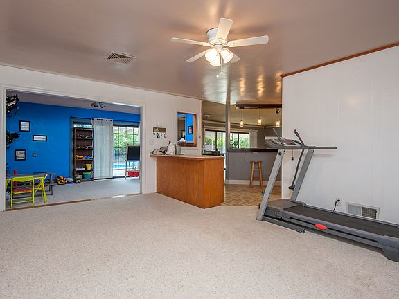 4th image of 2147 Covillaud St