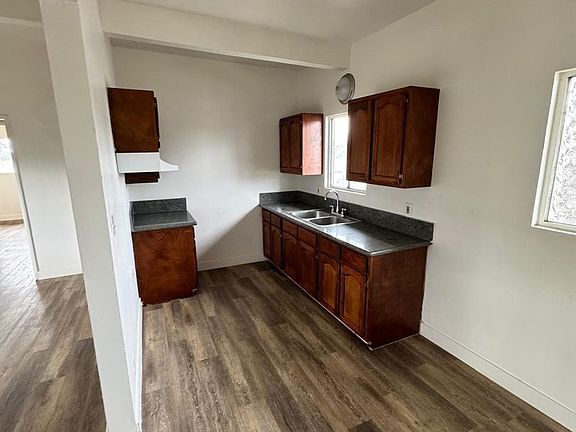 3rd image of 11710 S Budlong Ave APT 10
