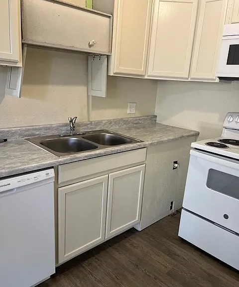 304 Orland St #39 — Photo 9