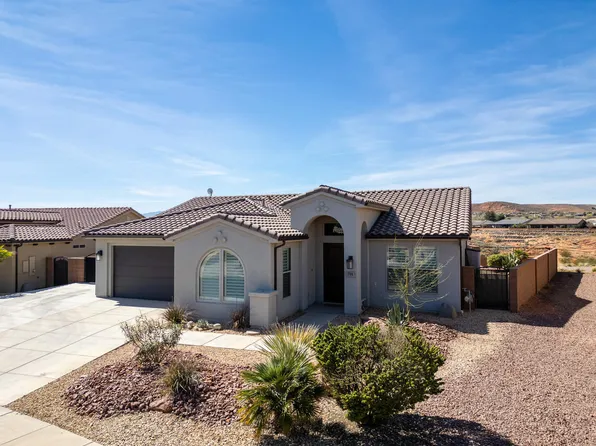 701 N Millcreek Springs Dr, Washington, UT 84780