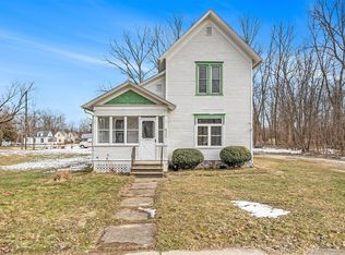 347 Riverside Dr, Battle Creek, MI 49015