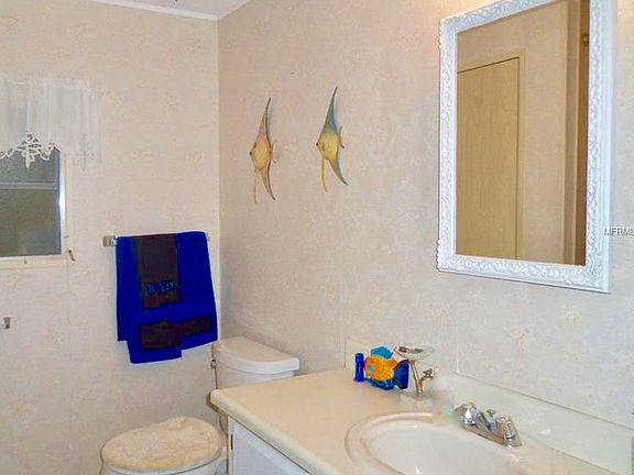 3rd image of 112 Tobago Way