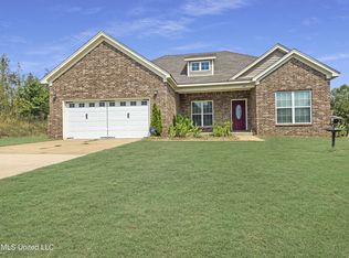 543 Moore Loop, Byhalia, MS 38611