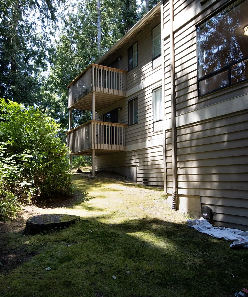 2 bed, 1030 sqft, $2,250 — Photo 2