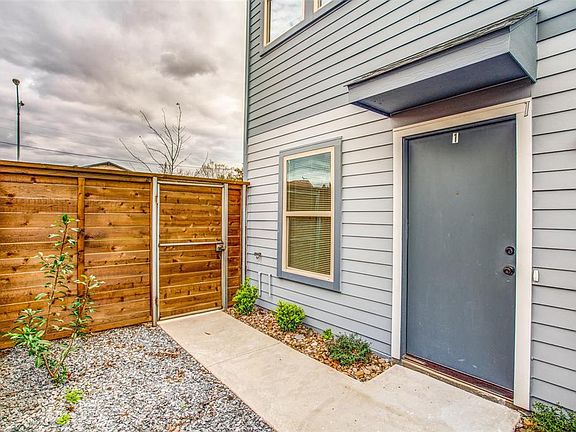 3rd image of 4703 Columbia Ave #105