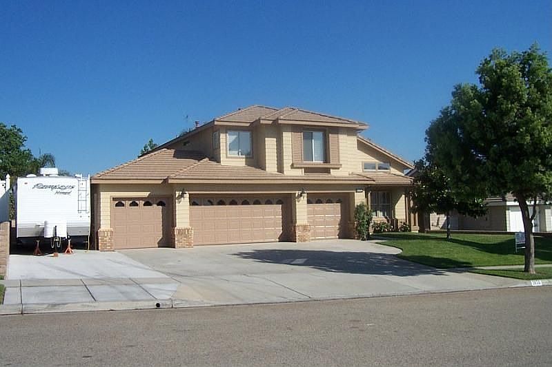 1st image of 2820 Cottage Dr