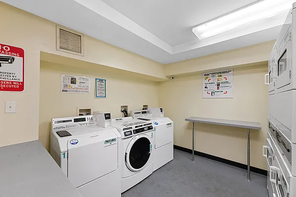 Rented by REAL New York | media 19