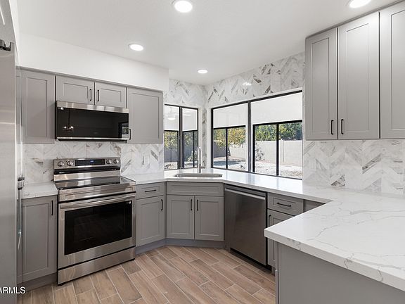 2nd image of 9832 W ORAIBI Drive