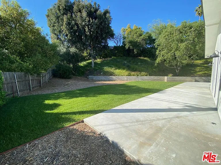 5015 Redwillow Ln — Photo 22