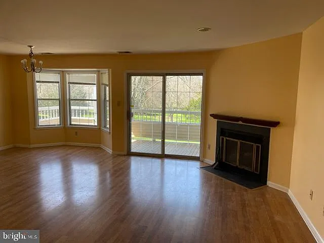 205 Salem Ct #6 — Photo 2