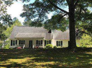 726 SE Hall Rd, Dothan, AL 36301