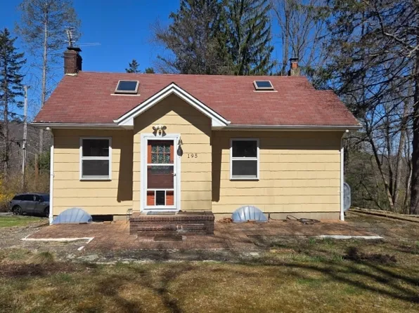 195 Snake Den Rd, Wanaque, NJ 07465