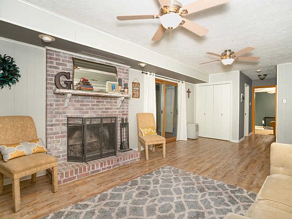5th image of 8921 Ormand Ln