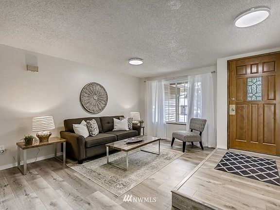 5th image of 7510 86th Ave SW
