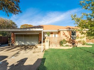 630 Cedarcliff Dr, Dallas, TX