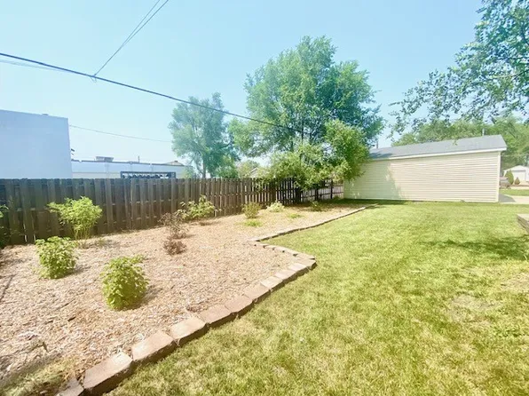 3942 57th St, Des Moines, IA 50310