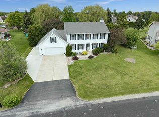 70 Overland Trl, Oshkosh, WI 54904