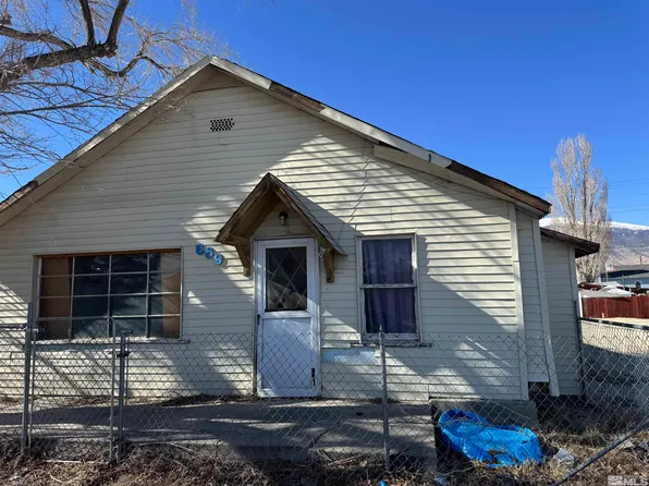 669 G St, Hawthorne, NV 89415