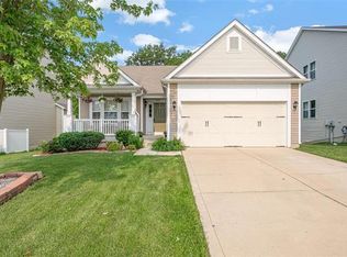 208 Fox Creek Dr, Wentzville, MO