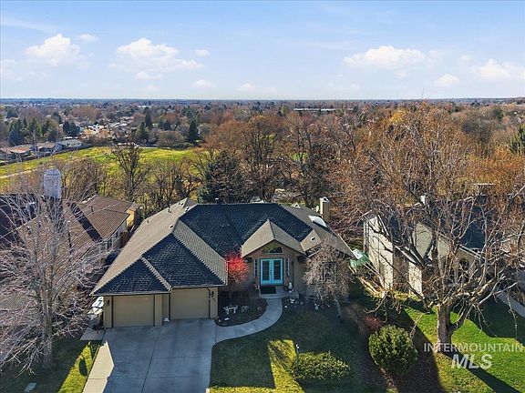 2nd image of 6603 W Summer Hill Dr