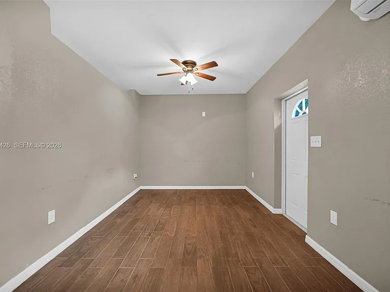 81 NW 41st St — Photo 18