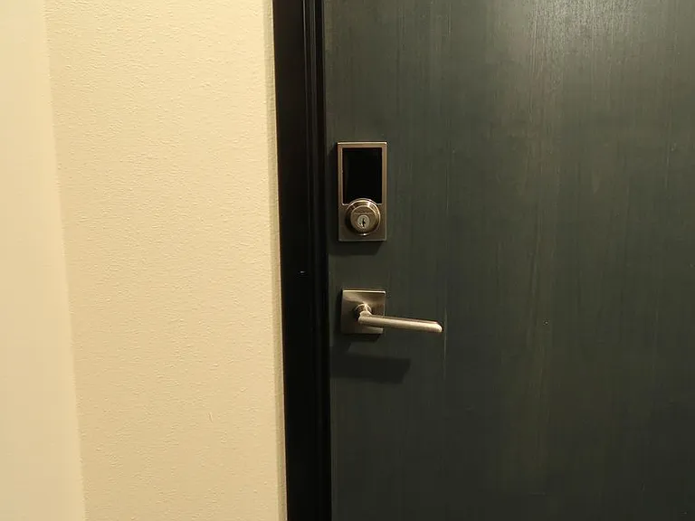 Bell View Apartments — Photo 186