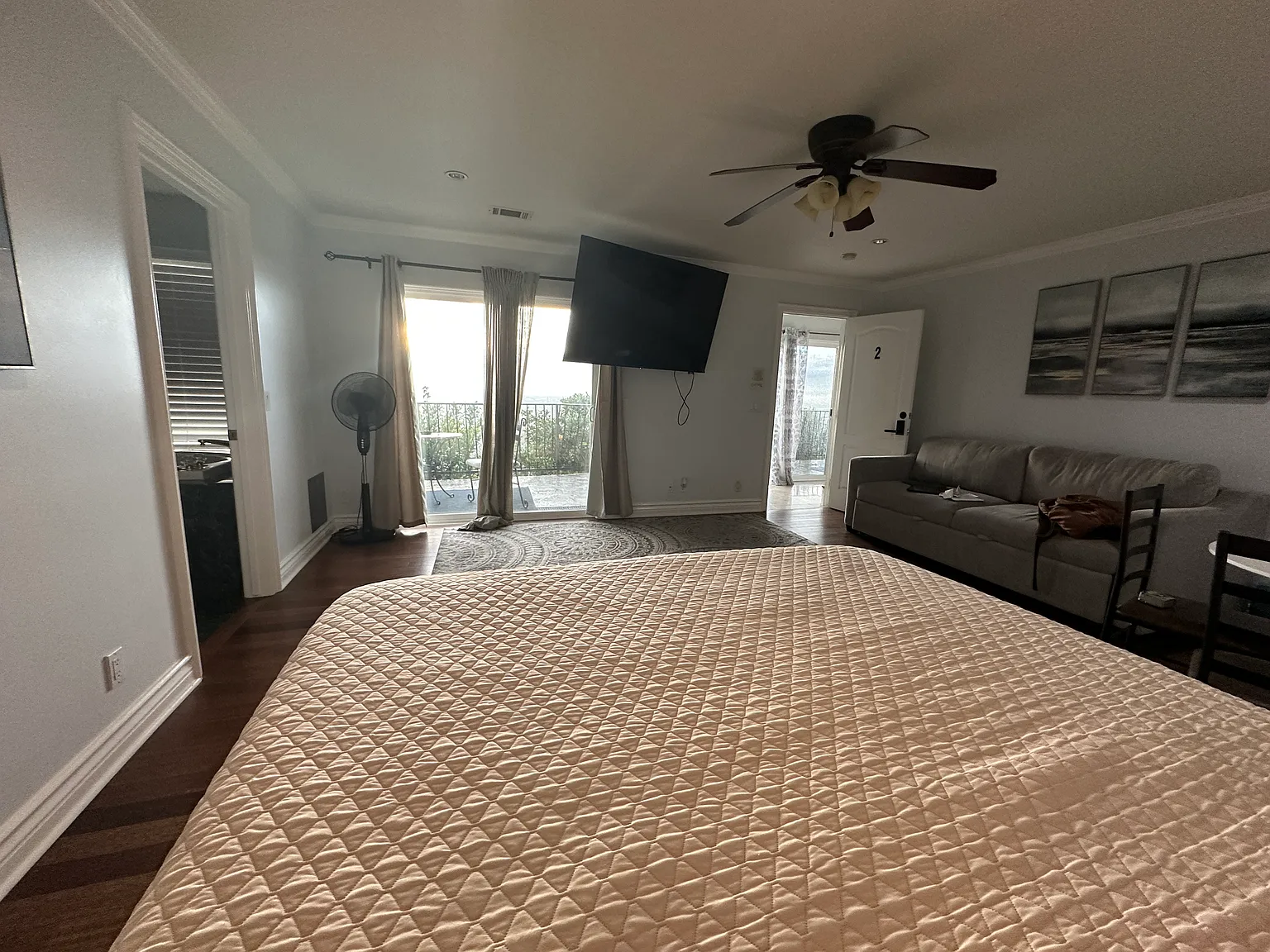 S Circle Dr, Whittier — Photo 4