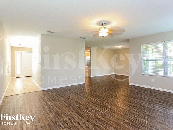 3rd image of 11225 Ardencroft Dr S