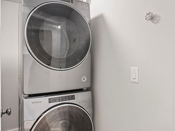 5th image of 520 2nd Ave W APT 408