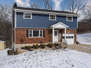 14 Devon Ln, Fort Thomas, KY 41075