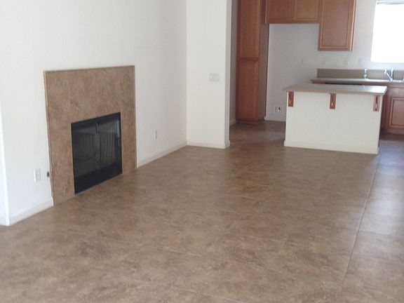 4th image of 762 Broadway Unit 32