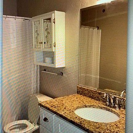 4th image of 4643 45th St E
