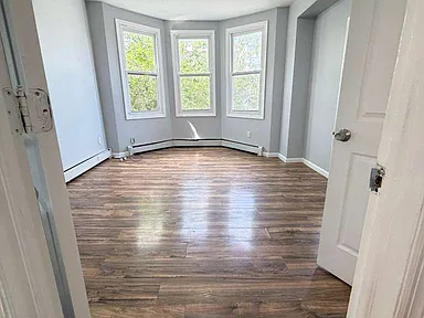 164 S 11th St #2 — photo 2 of 5