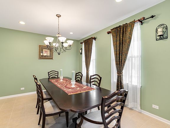 4th image of 13908 Meadow Ln