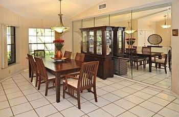3rd image of 1740 Lakeshore Ct