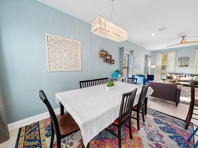 6104 Beach Dr — Photo 17