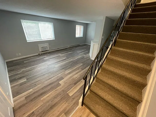 2 bed, 1.5 bath, 925 sqft, $1,150 — Photo 3
