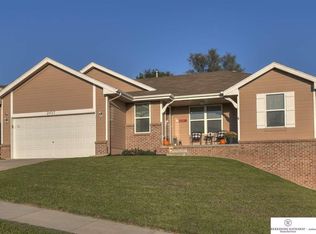 2437 N 191 Ave, Omaha, NE 68022