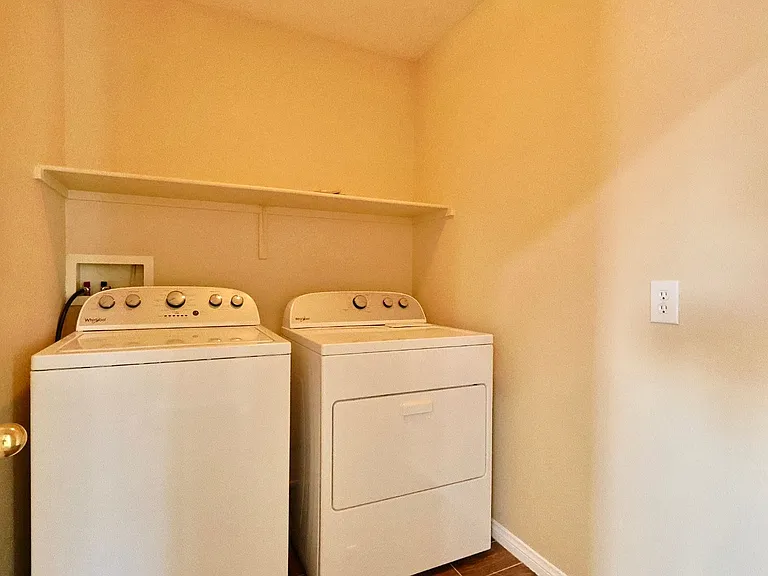 340 Sweet Sugar Pine Dr — Photo 28
