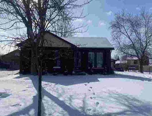 1st image of 19273 Lancaster Ct