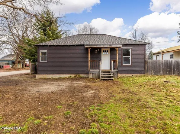 32390 N 2nd Ave, Spirit Lake, ID 83869