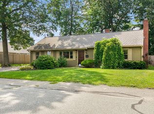 85 Woodbine Rd, Stoughton, MA 02072