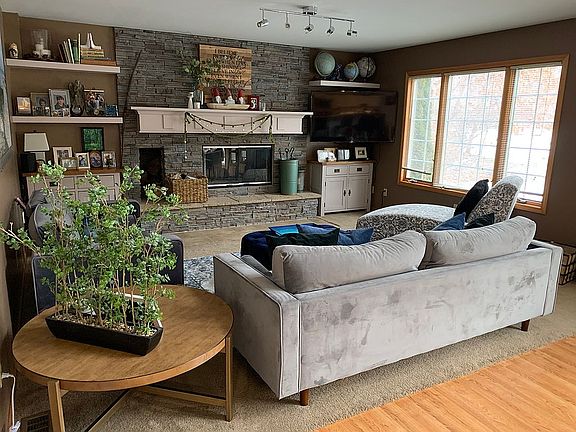Main level living area
