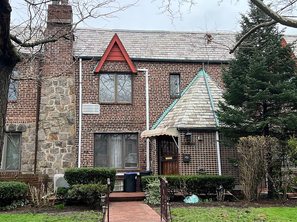 8752 62nd Rd, Flushing, NY 11374 Zillow