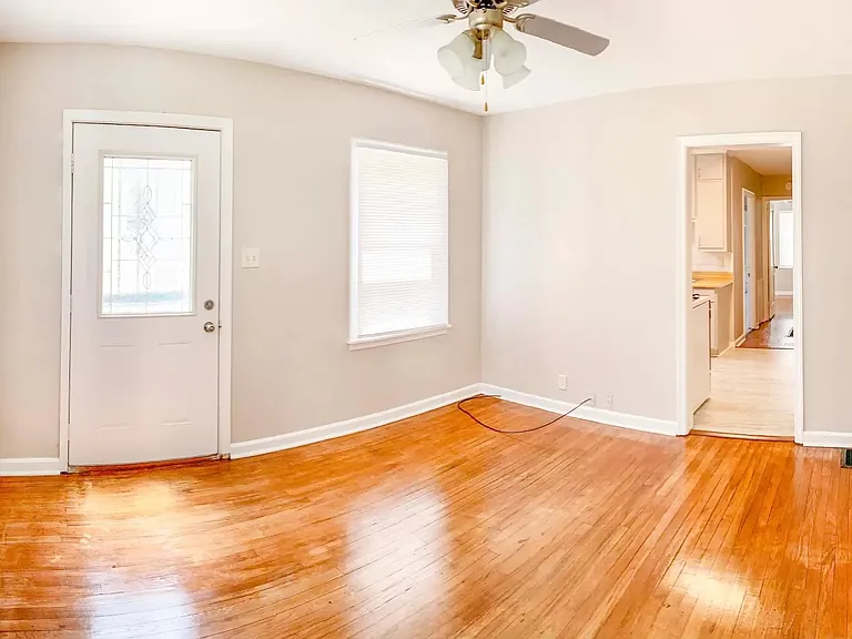 920 E Pleasant Run Parkway North Dr — Photo 8