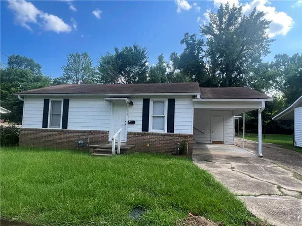 318 Burns St, Pineville, LA 71360