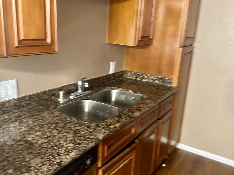6620 Hazeltine Ave #110 — Photo 13