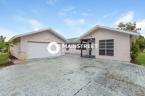 137 Watoga Ave SW #W Photo 1