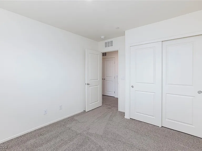 6085 Lily Garden St — Photo 22